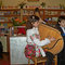 Когутяк Дарія з молодшим братиком Ромчиком виконують українську народну пісню. 14 березня 2013 року.